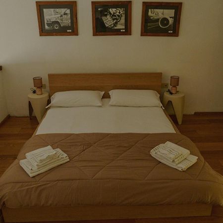 Nice One Bedroom In Historical Building Флоренция Екстериор снимка