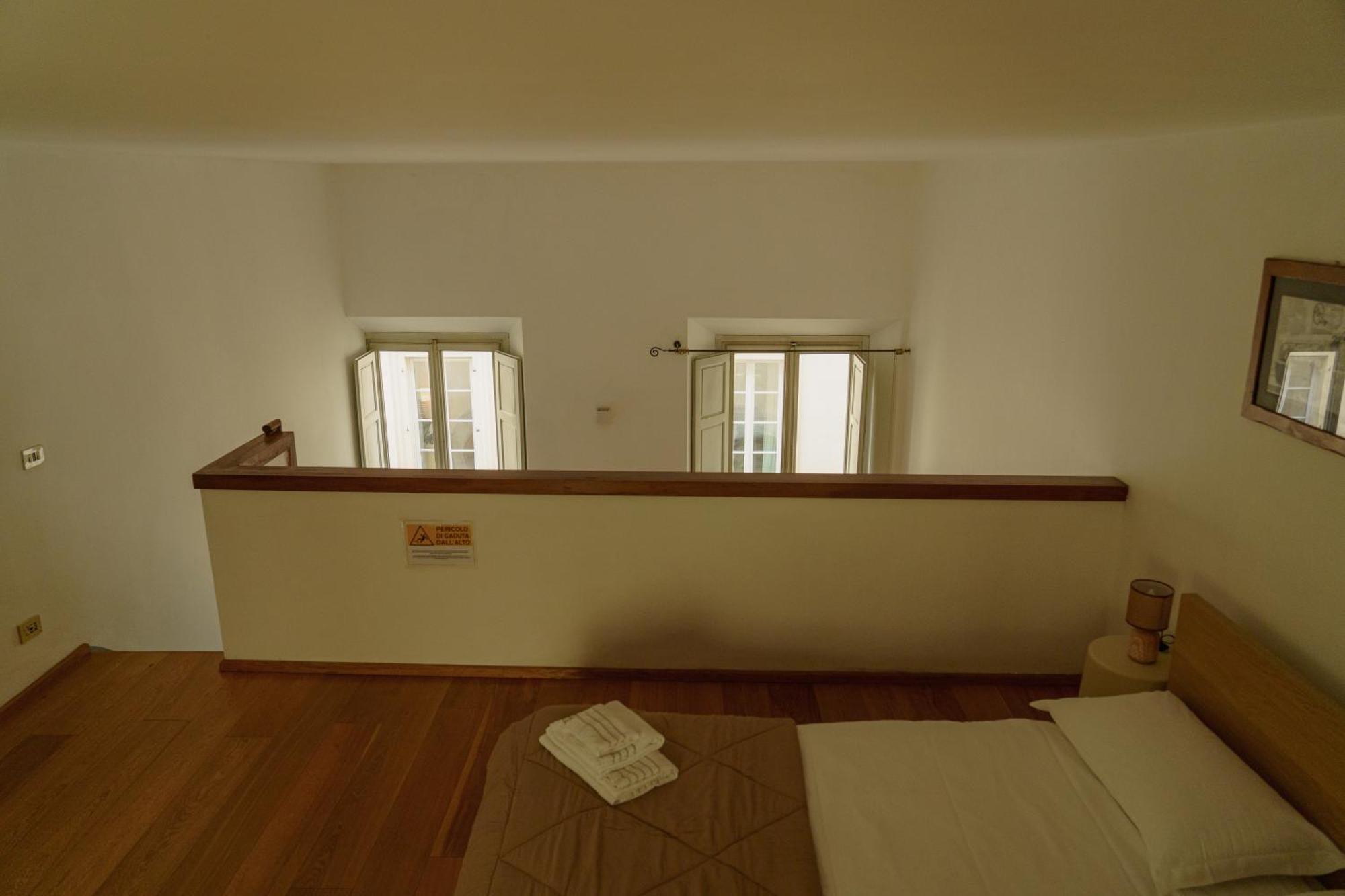 Nice One Bedroom In Historical Building Флоренция Екстериор снимка