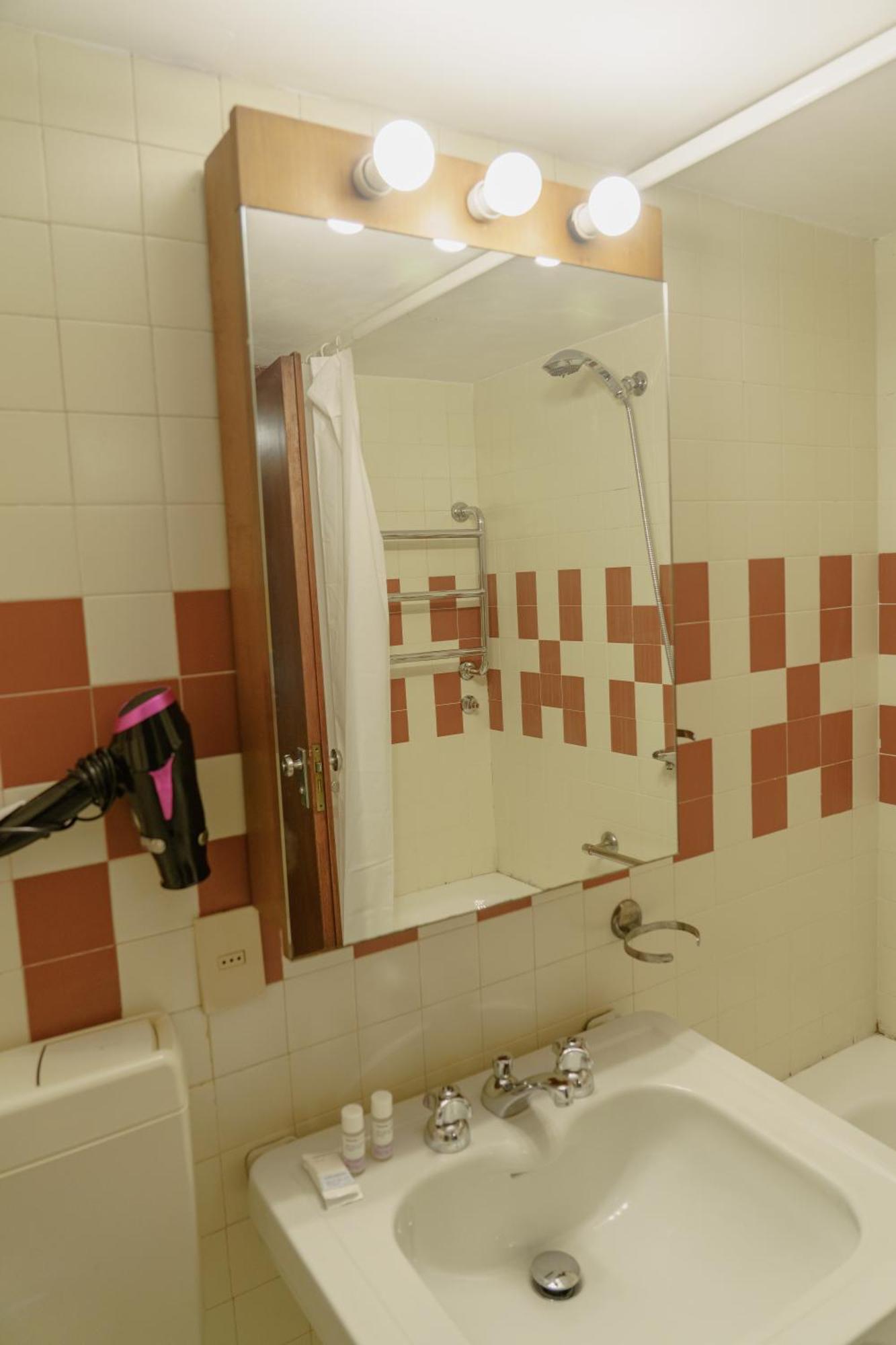 Nice One Bedroom In Historical Building Флоренция Екстериор снимка